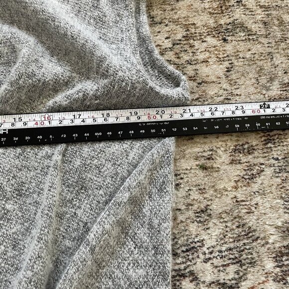 DKNY Womens Knit Sweater Top Sz S Gray Sheer Drape Lightweight Minimal Boat Neck - Picture 8 of 10